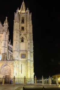 Leon Cathedral at night